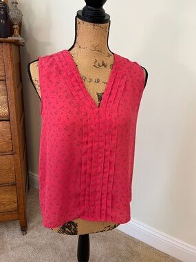 Ann Taylor Hot Pink Pintuck V-Neck Sleeveless Camisole